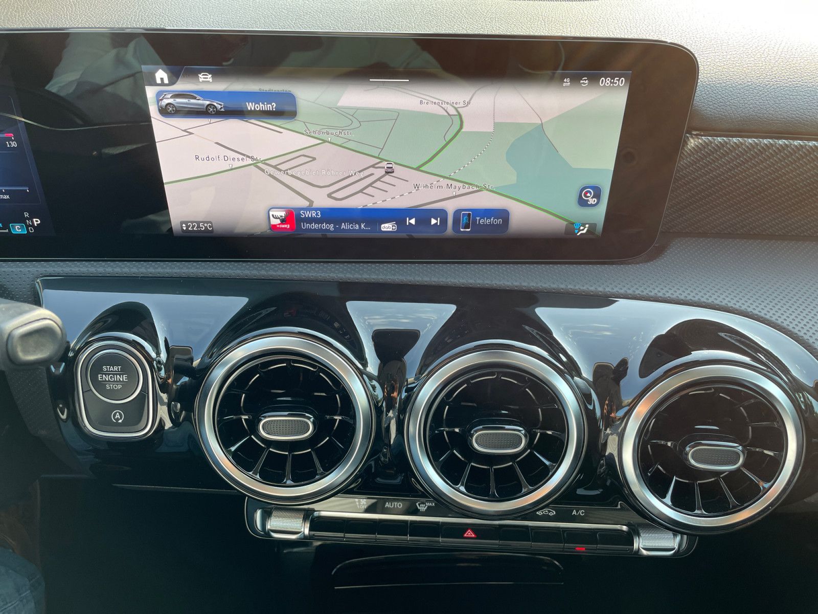 Mercedes-Benz A 180 A-Klasse A180 Progressive DCT AHK NAVI CAM foto 8