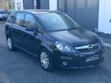 Opel Zafira 1.9 CDTI 7 SITZER - Opel Zafira aus 2007 mit Diesel-Antrieb