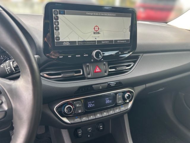 Fahrzeugabbildung Hyundai i30 Trend Mild-Hybrid 1.5 T-GDI EU6d Navi Apple