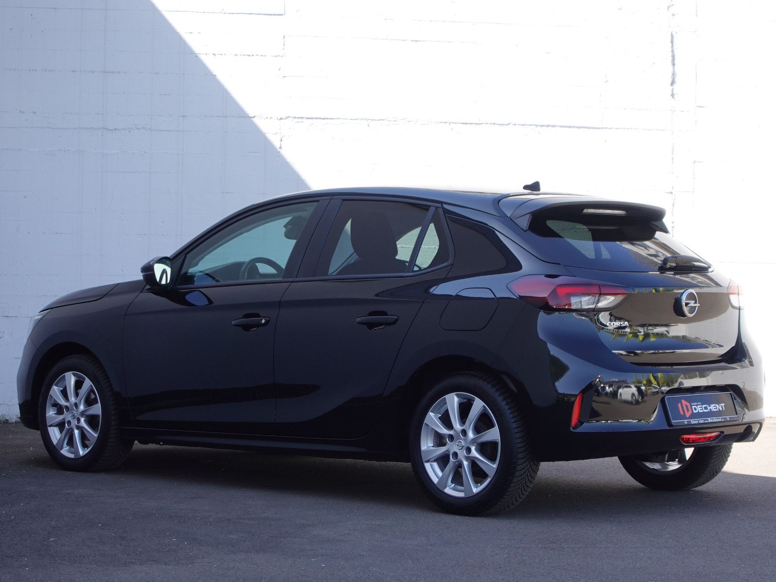 Fahrzeugabbildung Opel Corsa Edition 1.2,Navi,Kamera,Sitzhzg,Allwetter