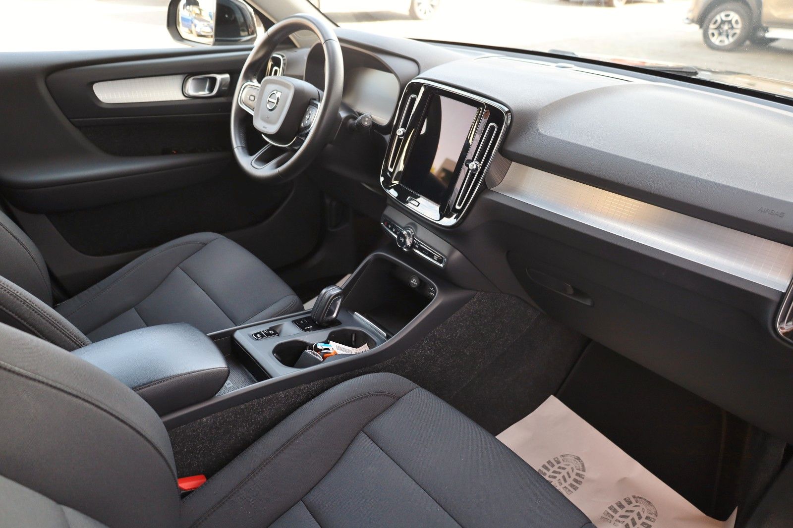 Fahrzeugabbildung Volvo XC40  Inscription T4, Navi,LED,SH,Kamera,Carplay