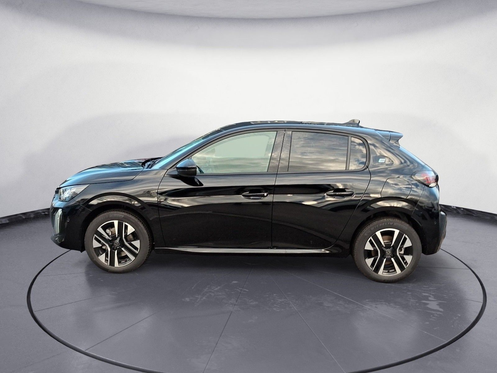 Peugeot e-208 - Bild 3