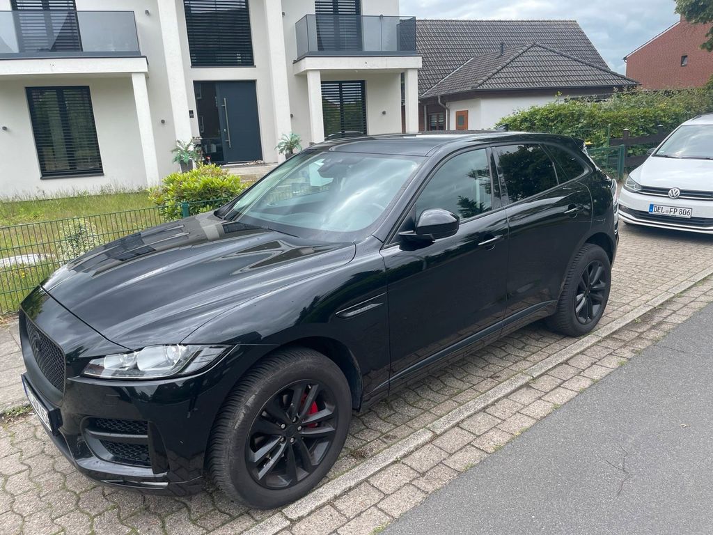 Image of Jaguar F-Pace