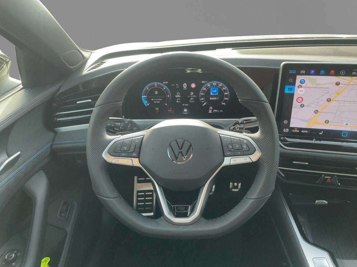 Volkswagen Passat - Bild 11