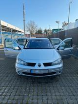 Renault Laguna Automatik - gebrauchte Renault Laguna aus dem Jahr 2006