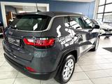 Jeep Compass Altitude Mild-Hybrid FWD - mit Hybrid-Antrieb: Teilleder, Head-Up Display