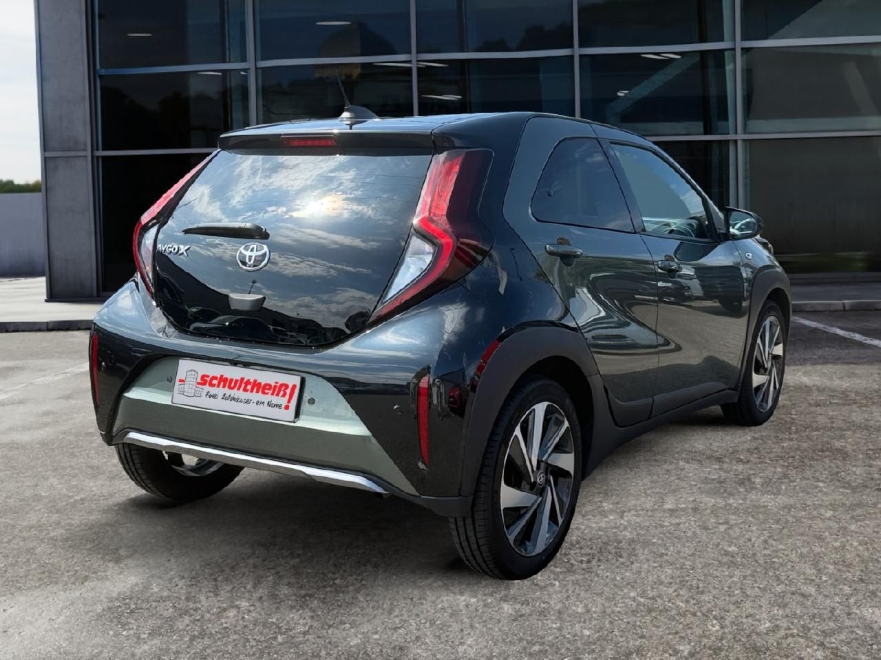 Fahrzeugabbildung Toyota Aygo X Explore