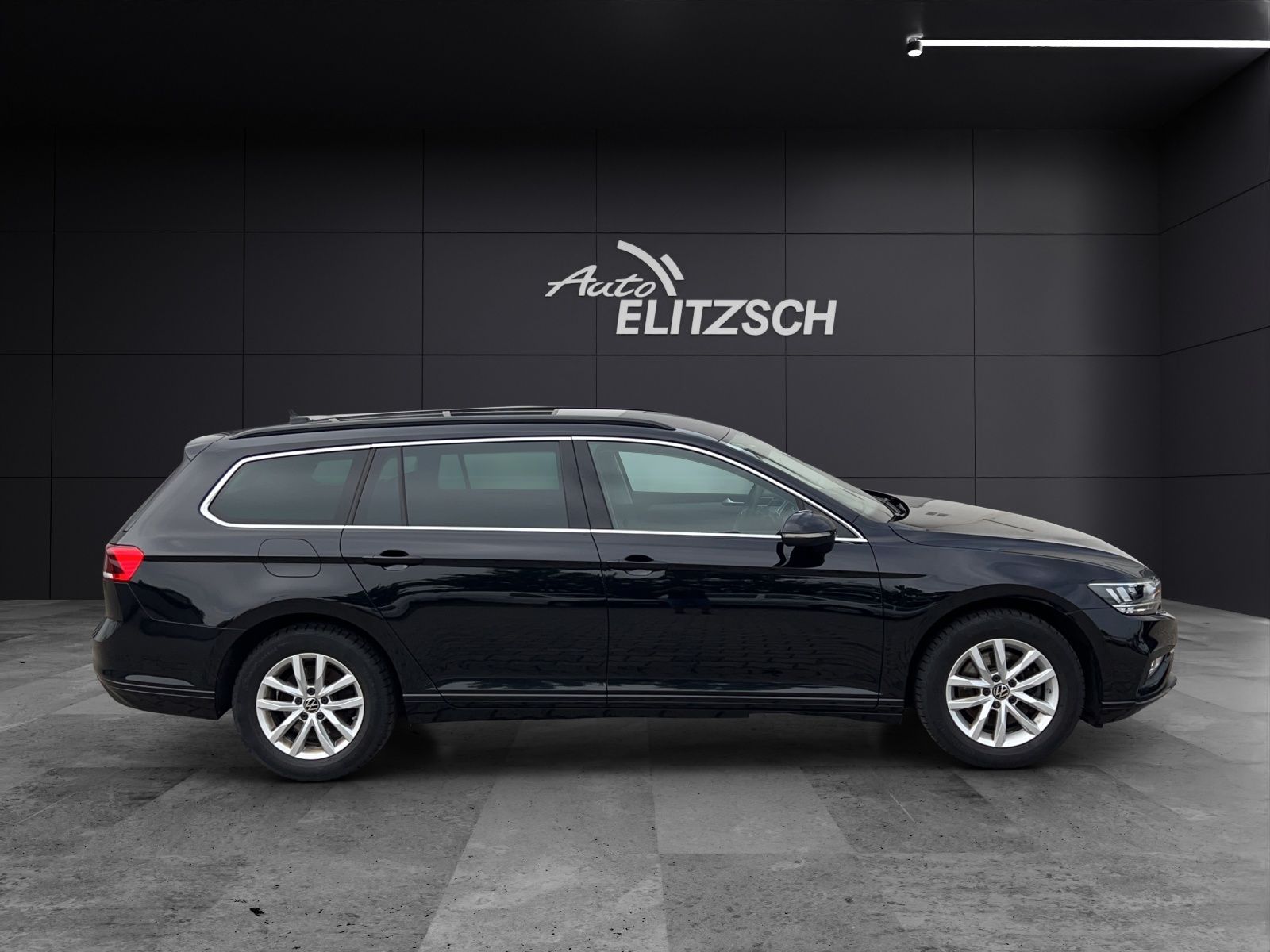 Fahrzeugabbildung Volkswagen Passat Variant TDI DSG AHK NAVI ACC LED PDC SHZ