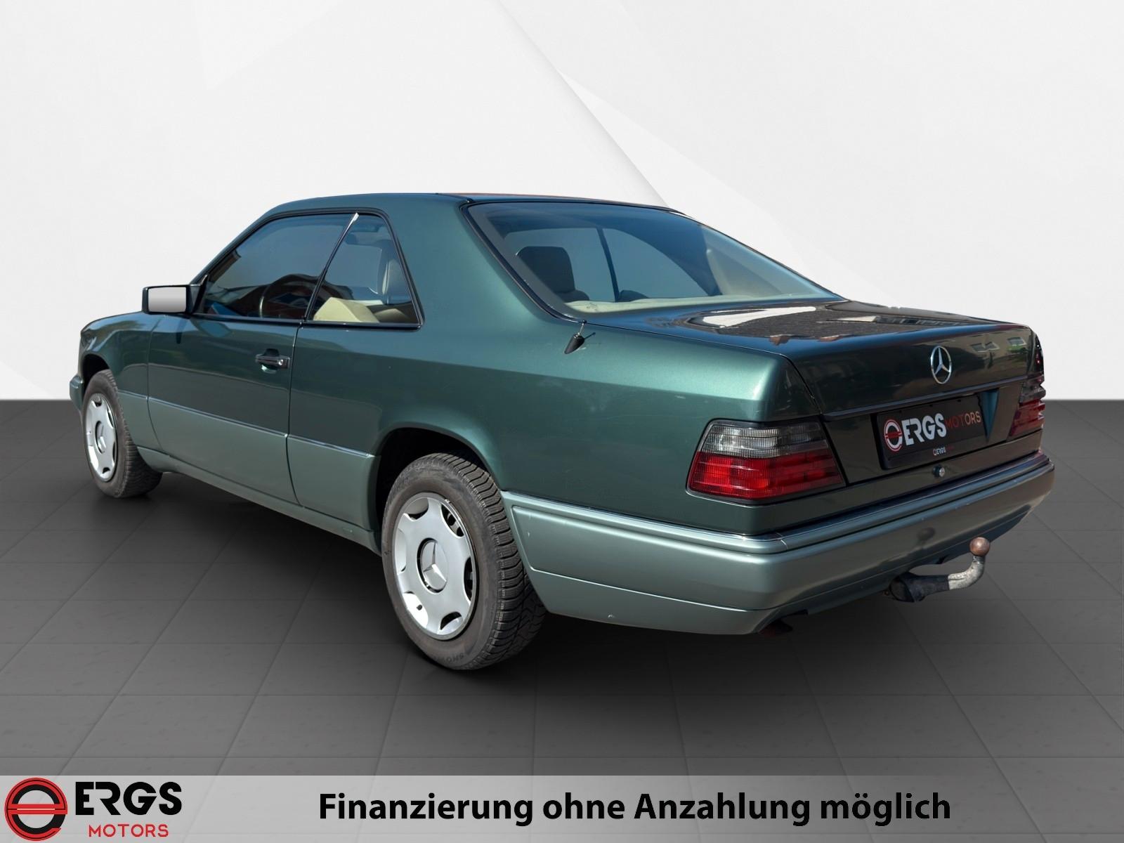 Mercedes-Benz E 220 CE W124 Automatik "DE-Fhzg,SD,AHK"
