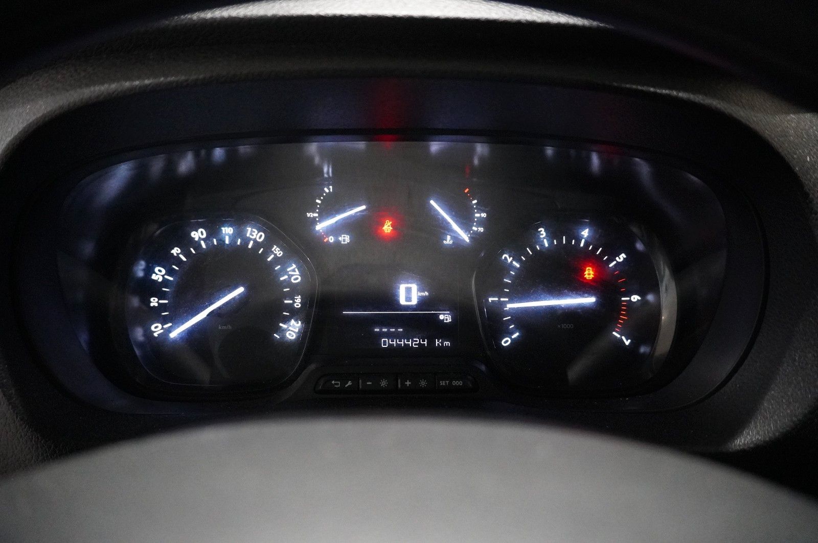 Fahrzeugabbildung Opel Vivaro Cargo 1.5D M EDITION KLIMA/DAB+/PDC/TEMP.