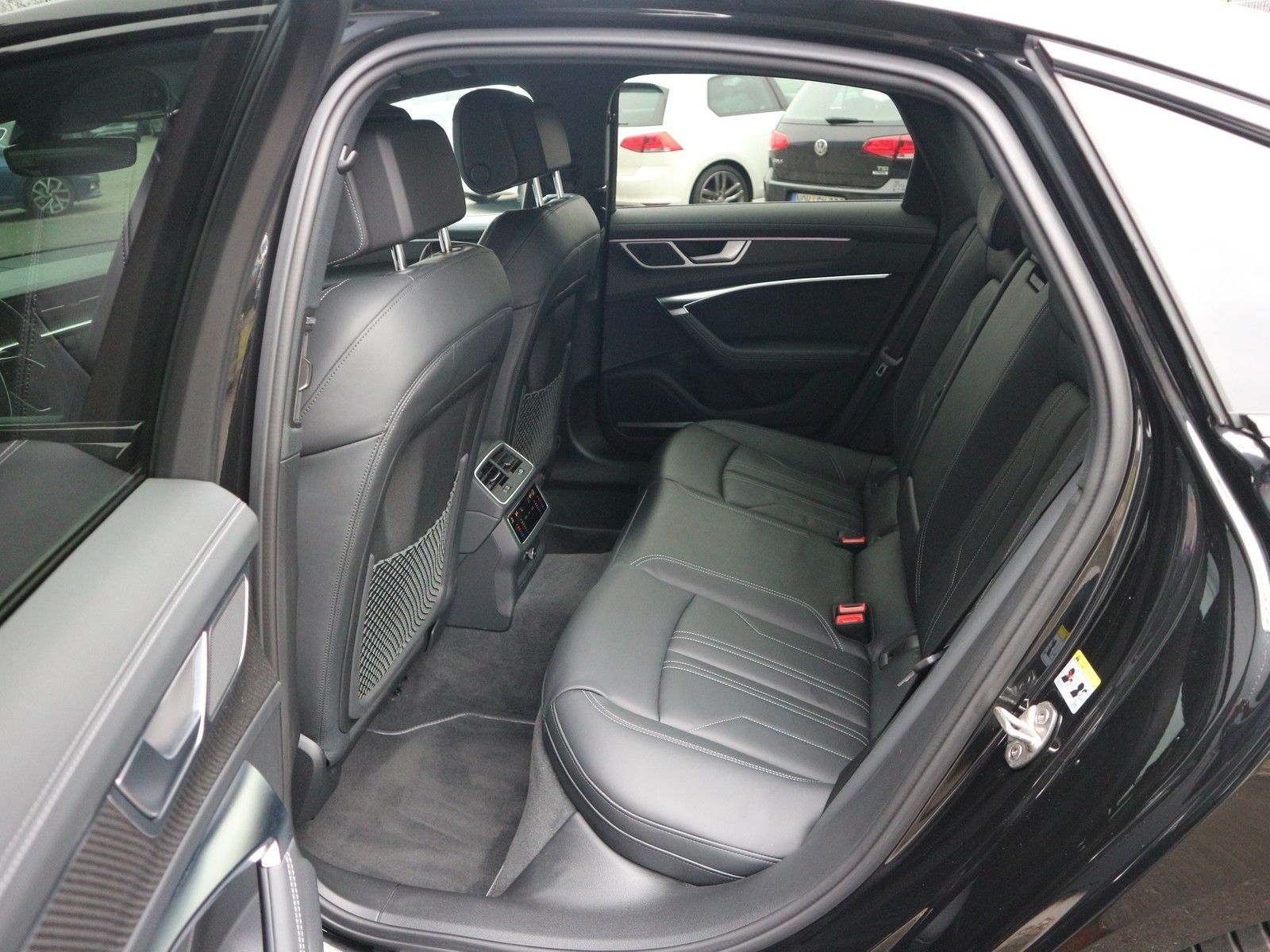 Audi S6 - Bild 9
