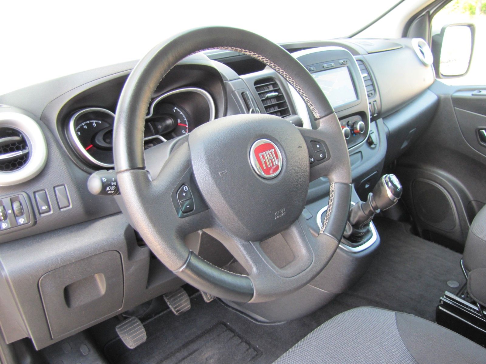 Fahrzeugabbildung Fiat Talento Kombi L1H1 1,0t Family