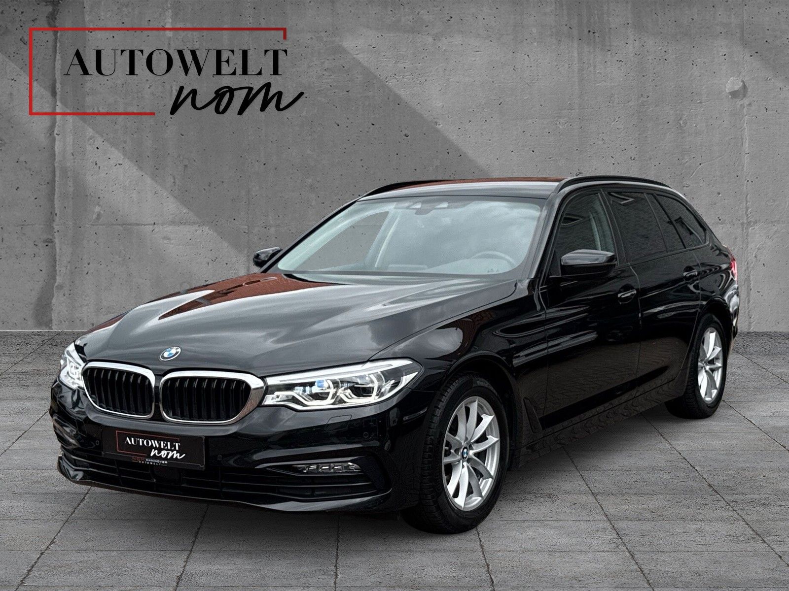 BMW 520d xDrive Sport Line STHZ/SITZBELÜF./MASSAGE/R