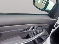 BMW 330 - Vorschau Bild 19