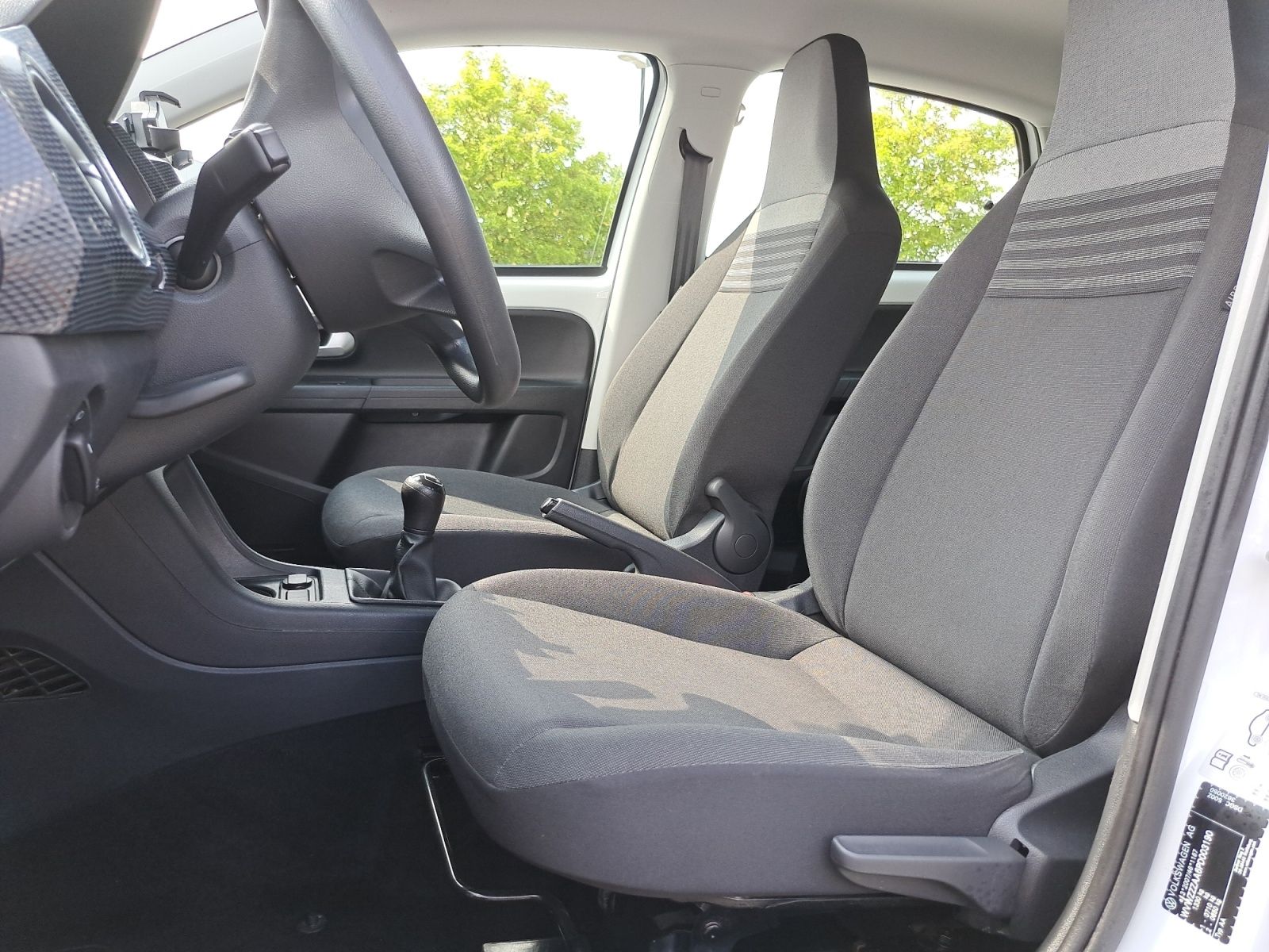 Volkswagen up! - Bild 18