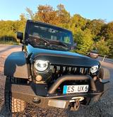 Jeep Wrangler JK Unlimited 3.6 V6 6-Gang WILLYS - Jeep Wrangler: Schwarz
