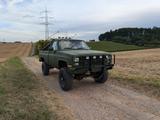Chevrolet K30 M1008 6Zoll Showtruck - Chevrolet K30 mit Diesel-Antrieb: Geländewagen