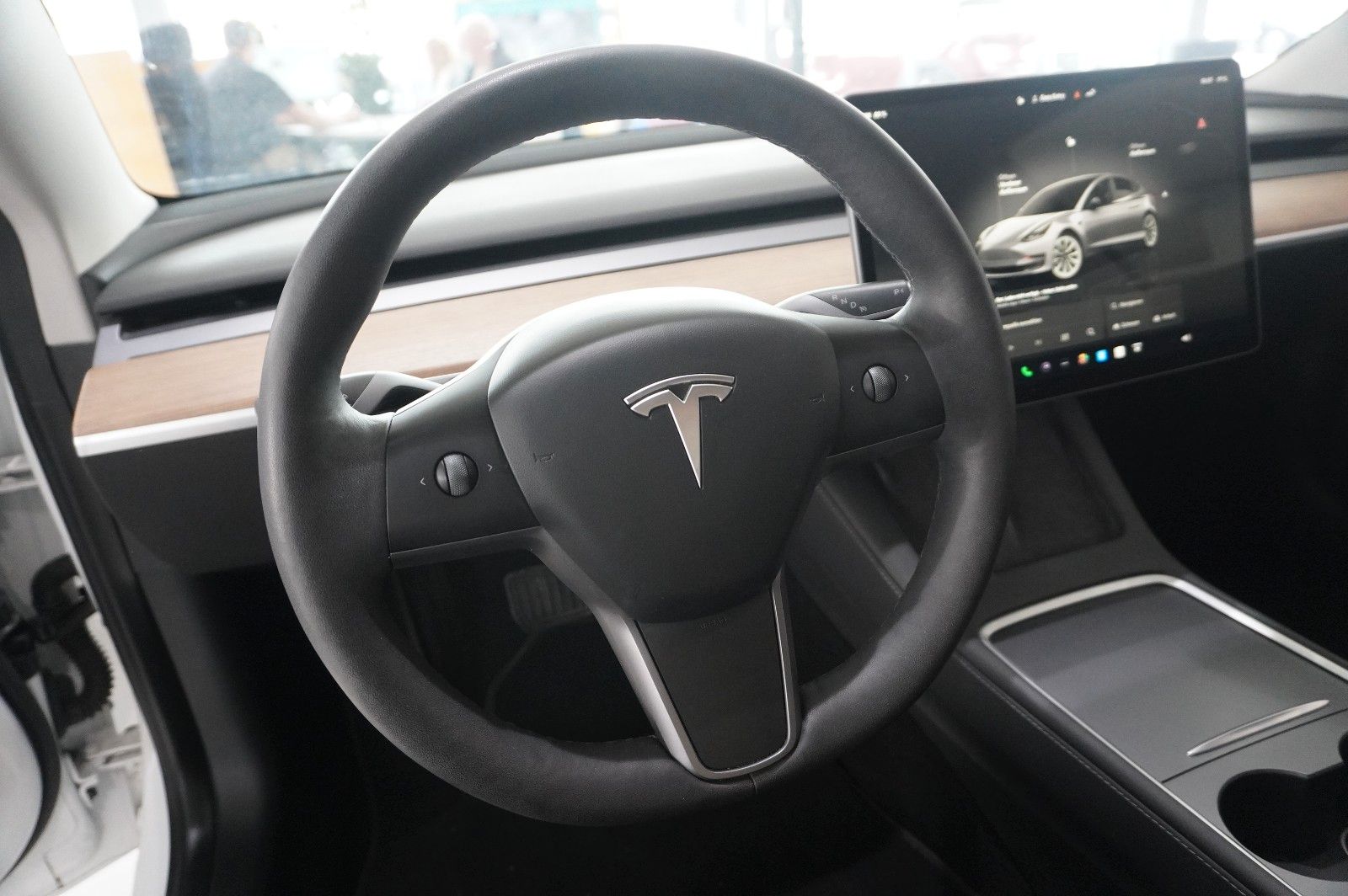 Fahrzeugabbildung Tesla Model 3 LONGRANGE DUAL-MOTOR NAVI/KAMERA/DAB/AMD
