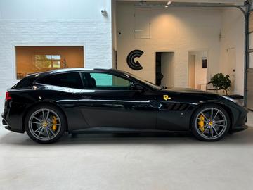 صورة 2 لـ 2019 Ferrari GTC4LUSSO