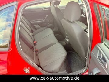 Volkswagen Polo - 12