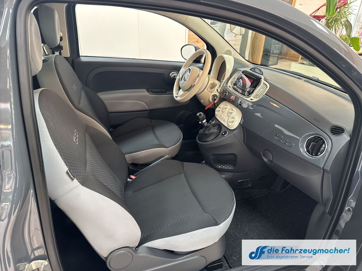 Fahrzeugabbildung Fiat 500 Pop Star Ellenator - Auto fahren ab 16
