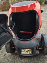 Renault Twizy 45 mit Eigentumsbatterie  - scheckheftgepflegte Renault Twizy