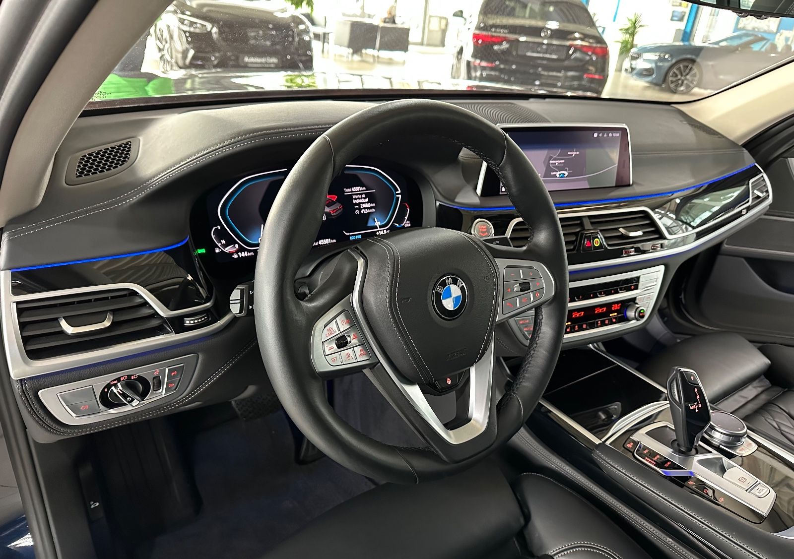 Fahrzeugabbildung BMW 750Li xD ACC Massage Laser 360°SkyLounge HUD H/K
