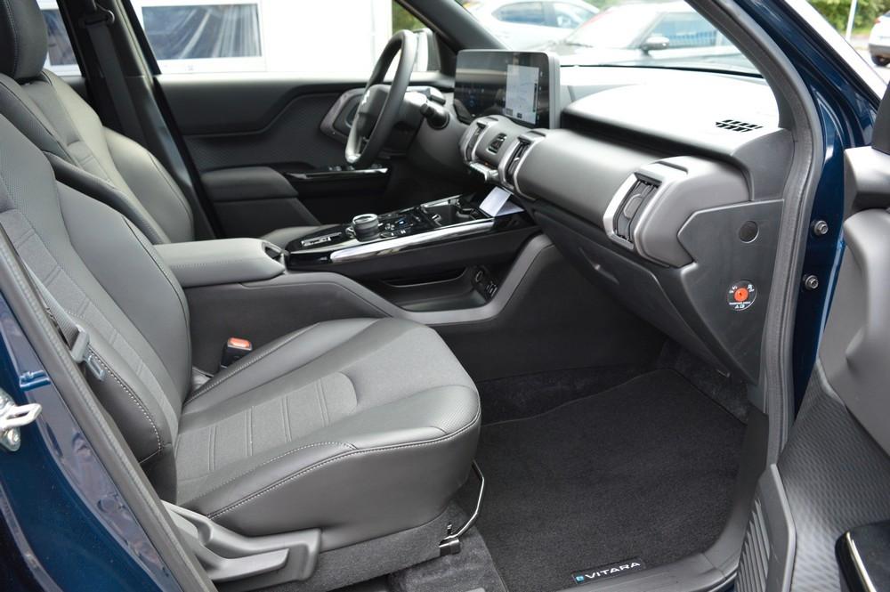 Suzuki e Vitara 61 kWh Comfort+ Allgrip *Voll+360+Pano*