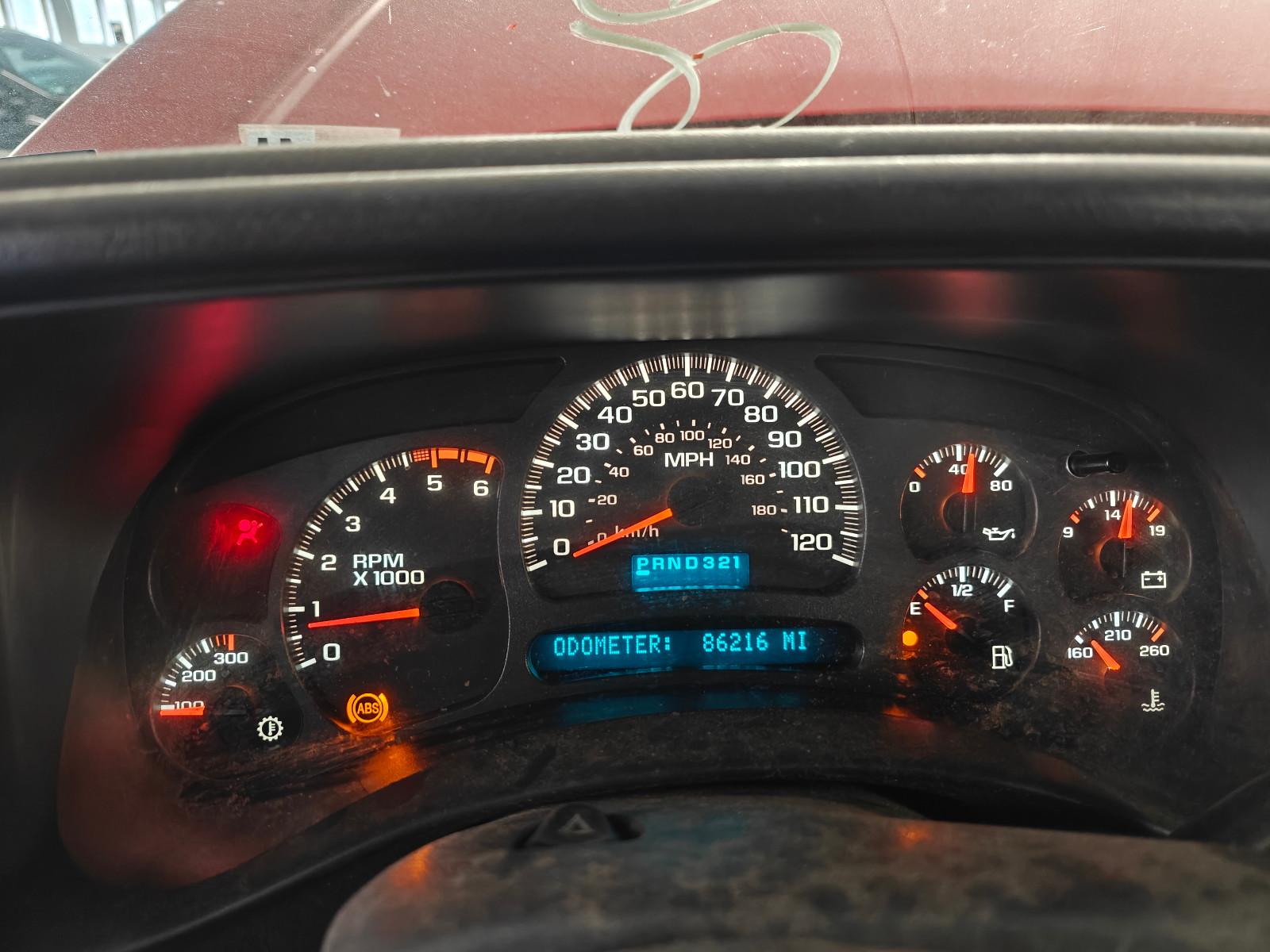 Chevrolet Silverado 2004 — photo 18