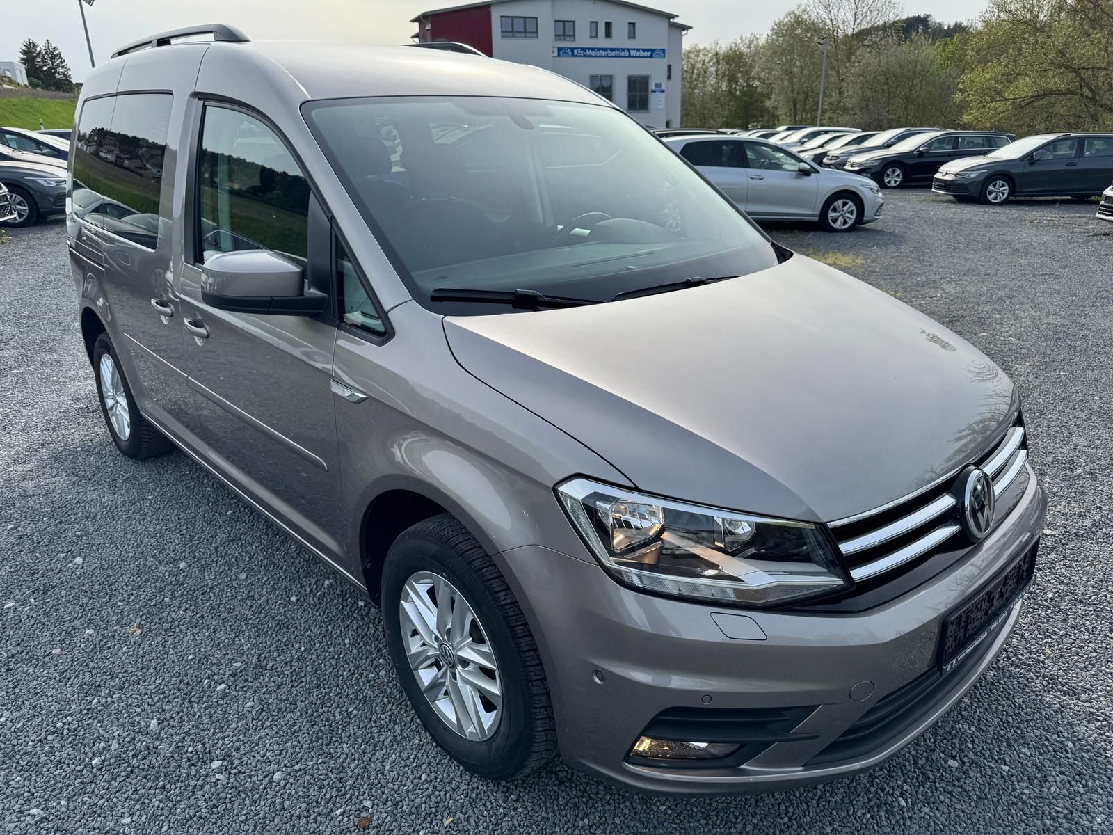 VW Caddy 2.0 TDI *COMFORTLINE*PDCHI+VO*PARK-ASSIST*