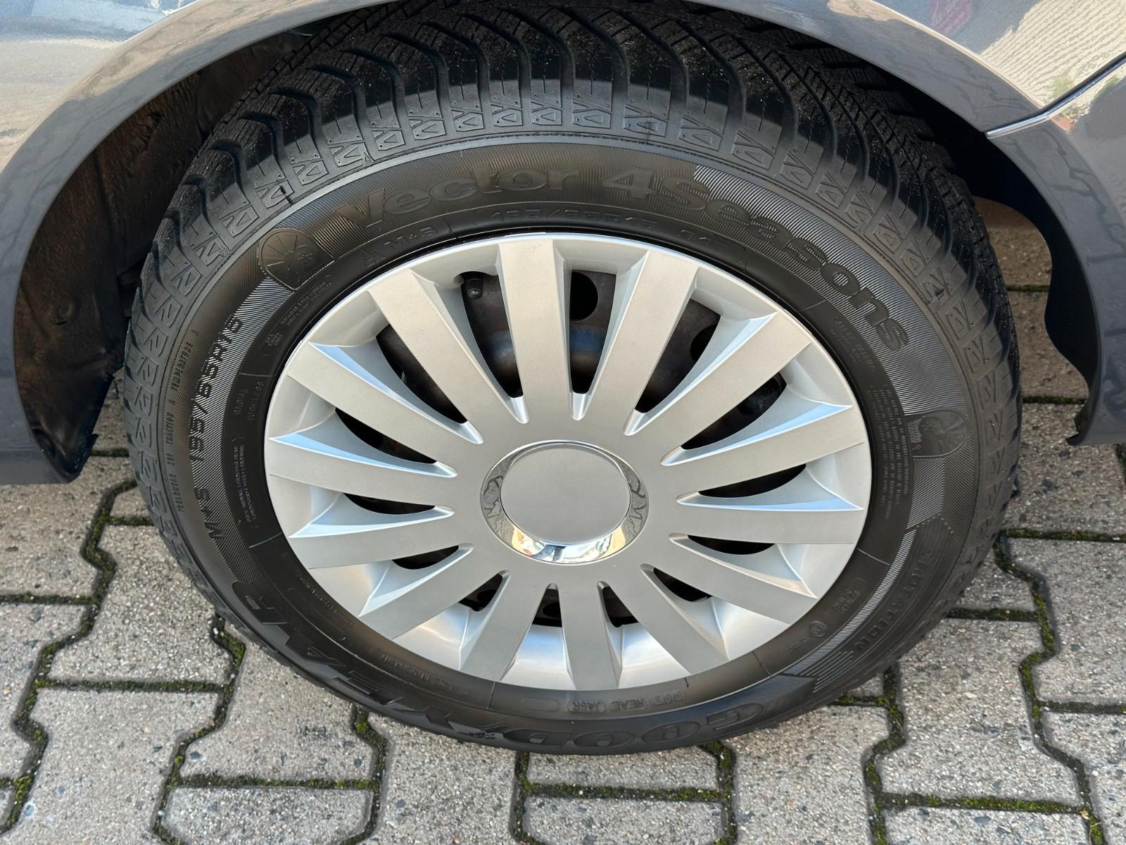 Opel Astra 2006 — photo 21