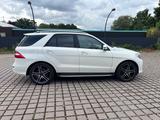 Mercedes-Benz ML 350 BlueTEC 4MATIC Edit1 AMG  Kam Pano Keylle - Mercedes-Benz ML 350 Gebrauchtwagen in Hamburg