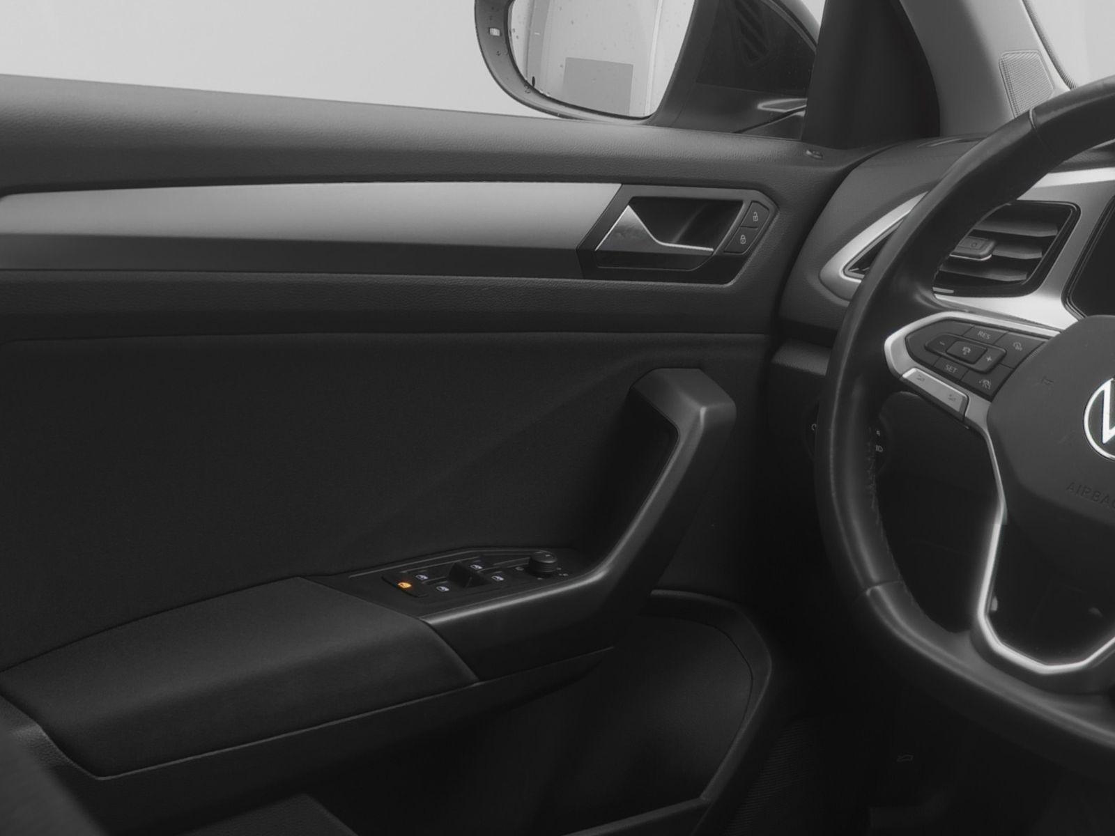 Volkswagen T-Roc Life 1.5 TSI DSG AHK*ACC*R-KAM, миниатюра 13