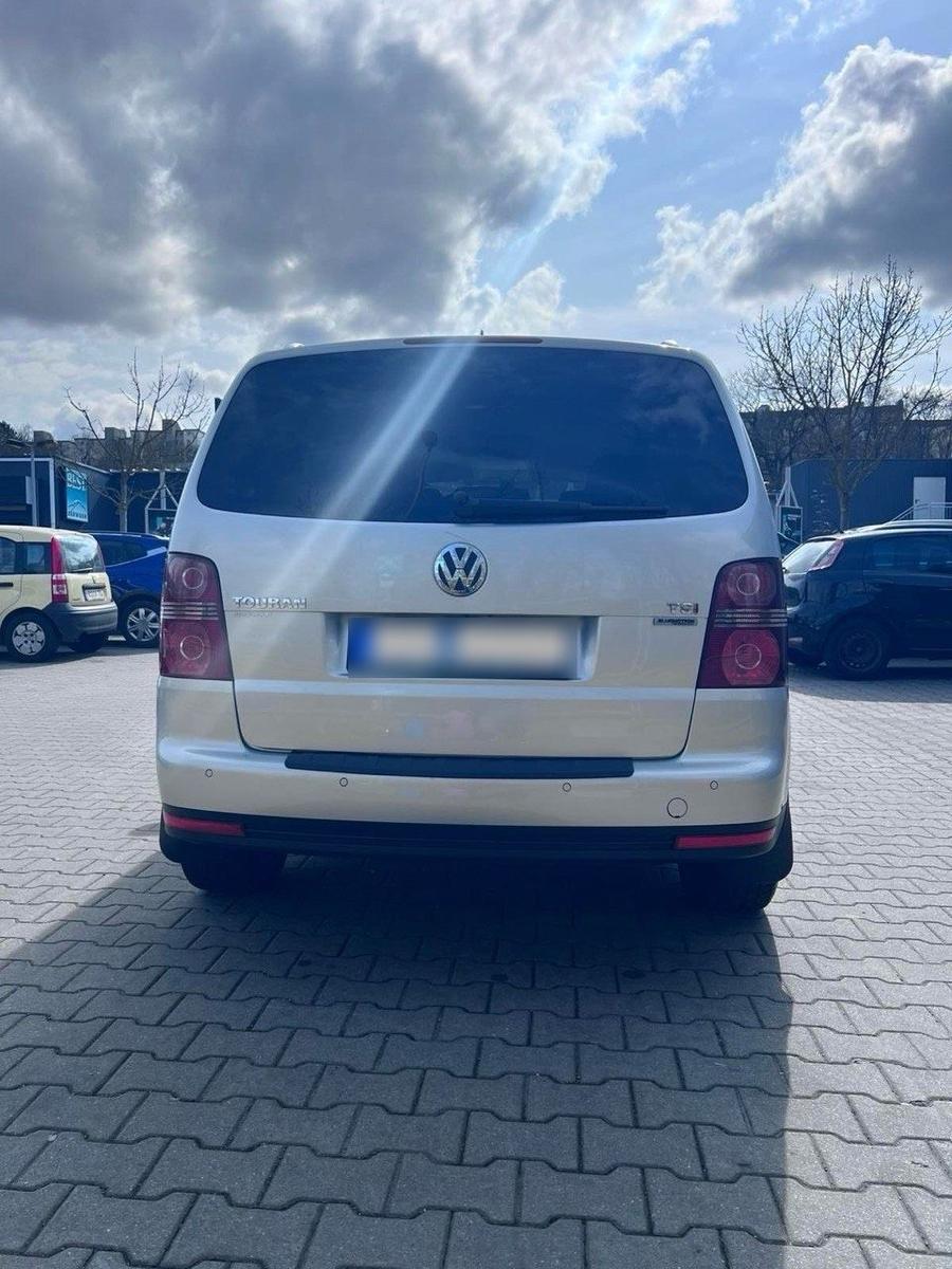 Volkswagen Touran 2008 — двигун 170 HP (125kW)