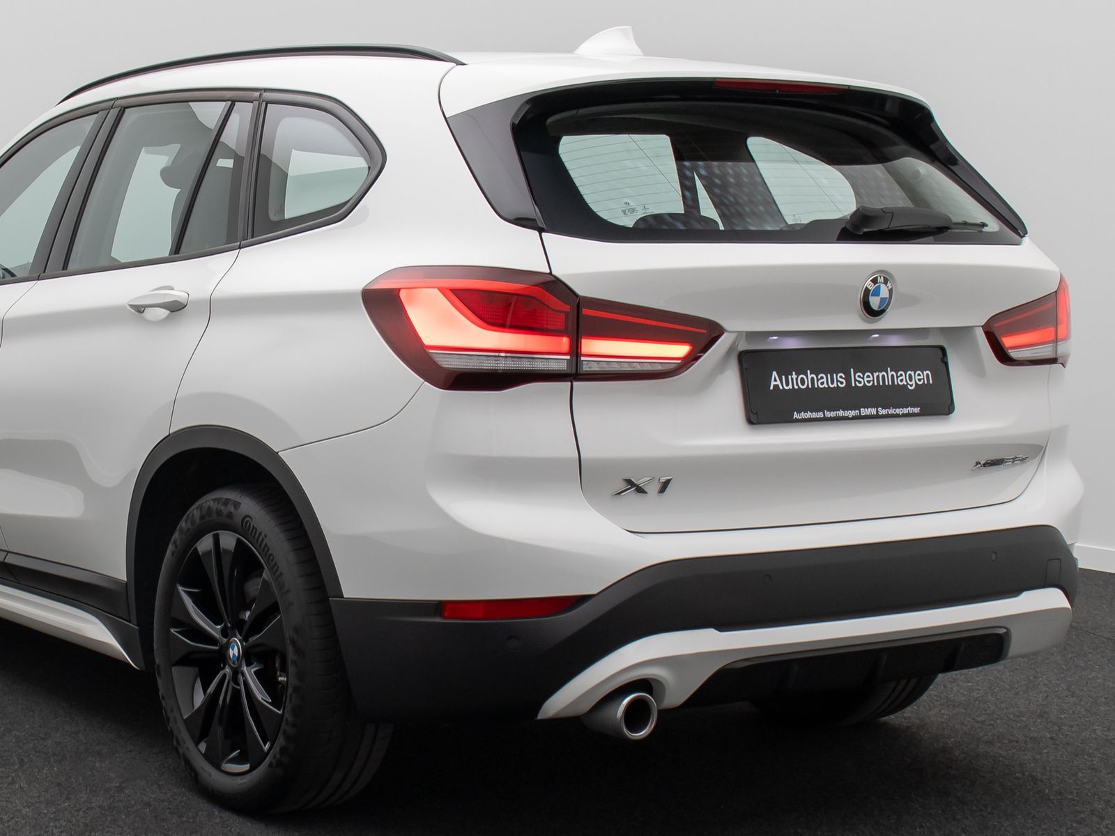 Fahrzeugabbildung BMW X1 xD25e Sport Line ParkAss DAB Navi LED 18Zoll