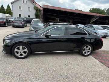 Mercedes E 220 - 4