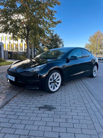 Tesla Model 3 Long Range Dual Motor