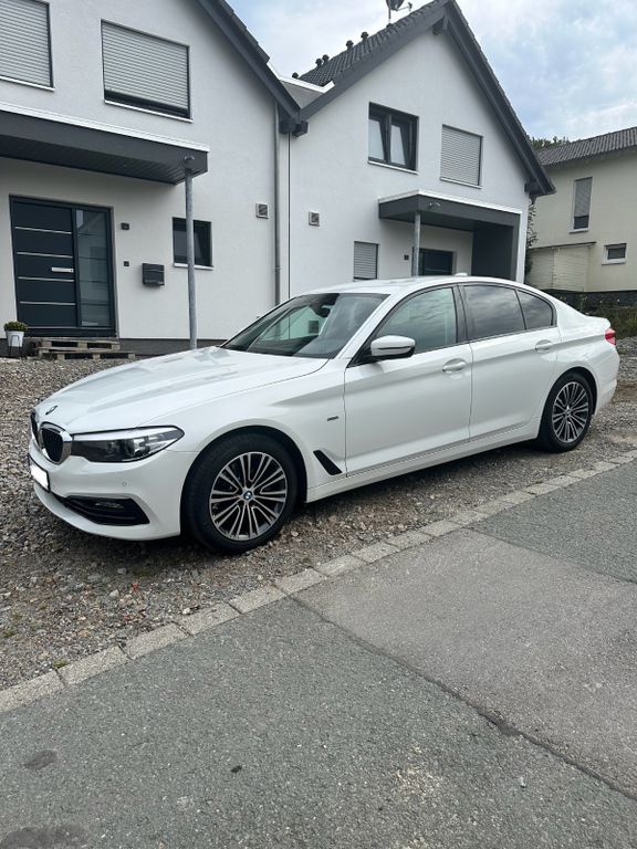 Image of BMW 520