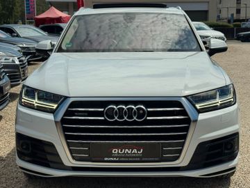 Audi Q7 - 3