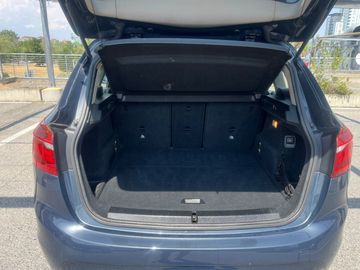 BMW 218 Active Tourer - 9