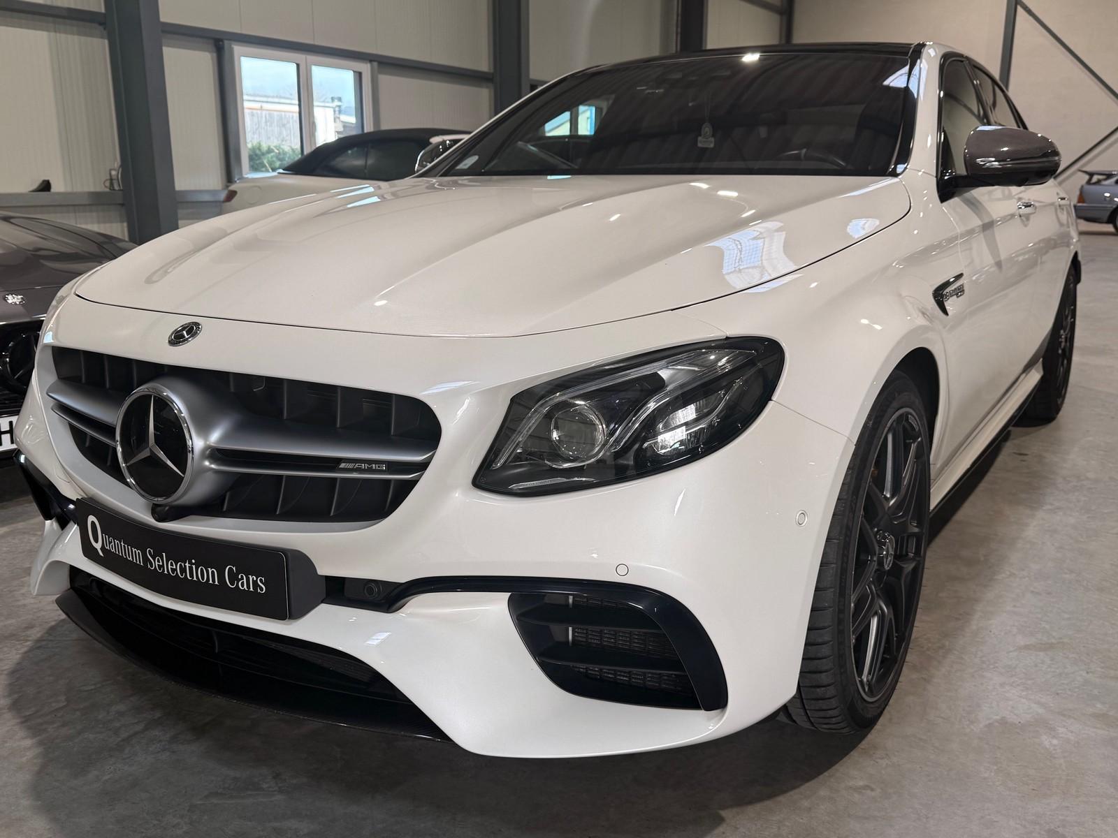 Mercedes-Benz E63S 4Matic+ *Keramik*CarbonEXT*HUD*360*Massage*