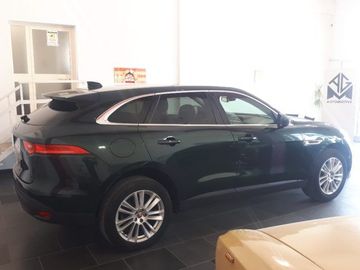 Jaguar F-Pace - 2