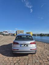 Audi Q5 2.0 TFSI S tronic quattro - - Audi Q5 mit Benzin-Antrieb: Geländewagen, Automatik