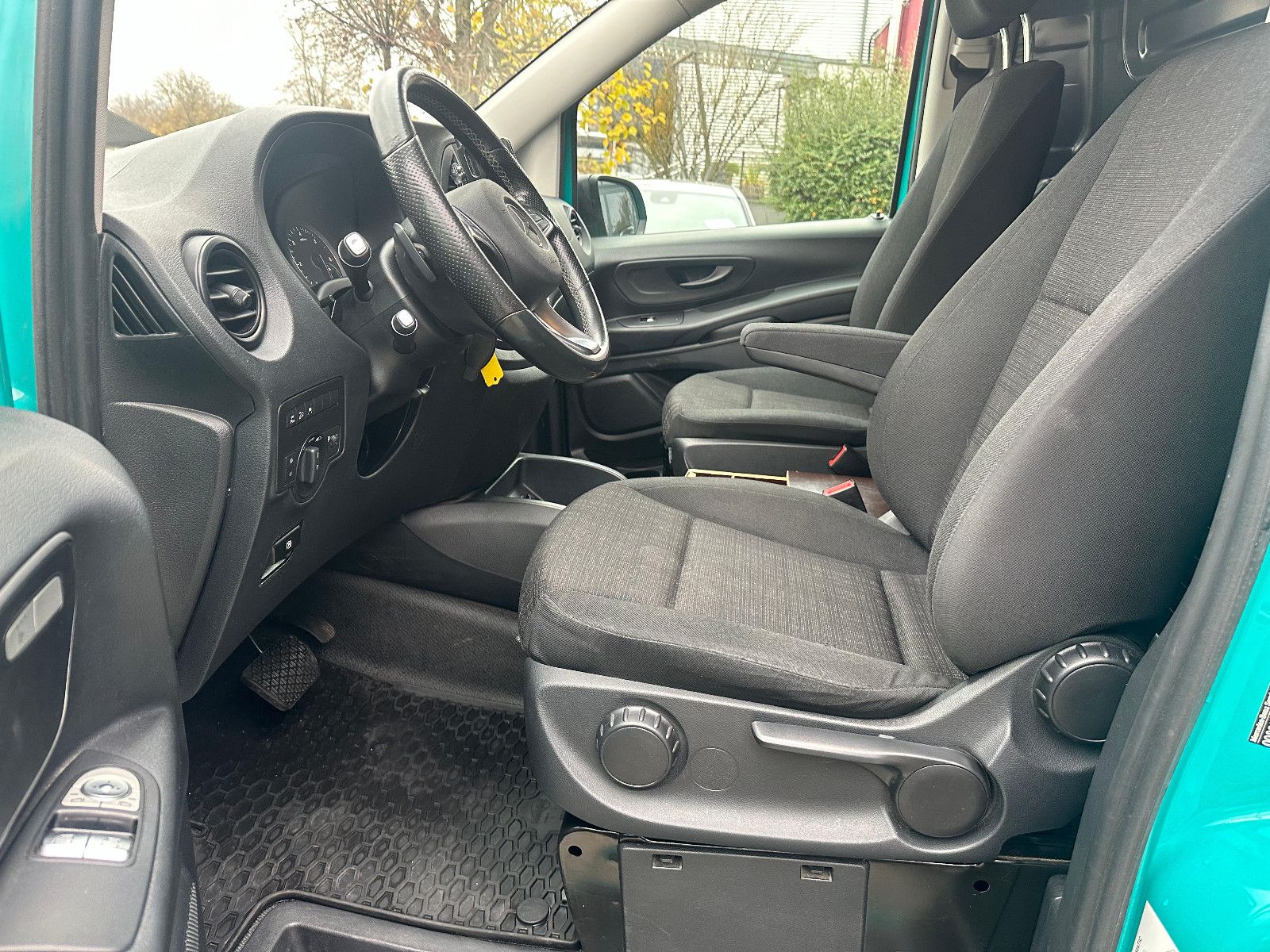 Fahrzeugabbildung Mercedes-Benz Vito 114 4Matic Lang *NAVI*TEMPO*SH*KAMERA*