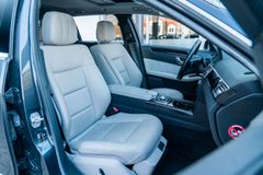 MERCEDES-BENZ E350  T CDI 4Matic/ AIRMATIC/ AHK/ MASSAGE