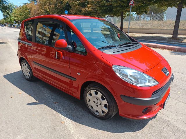 Peugeot 1007 1.4 HDi Sporty