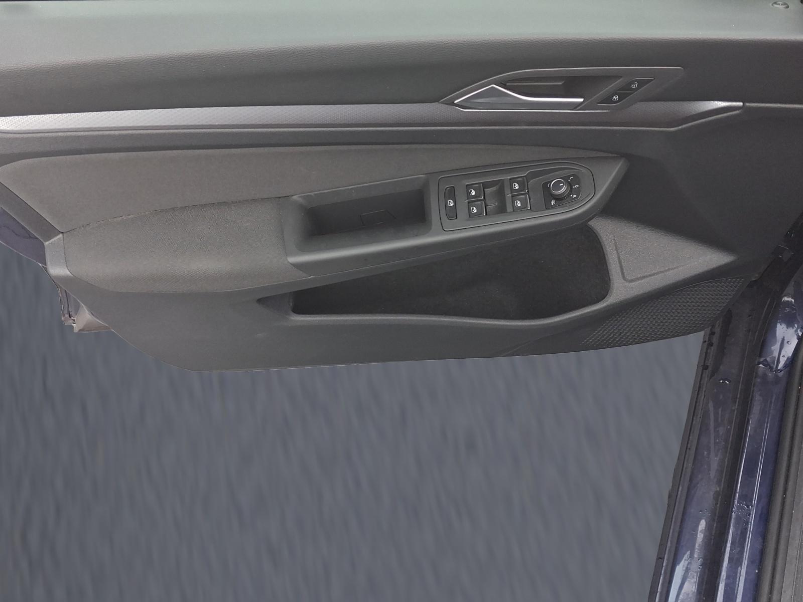 Volkswagen Golf VIII Lim. Active Pano ACC Standheizung LED, миниатюра 12