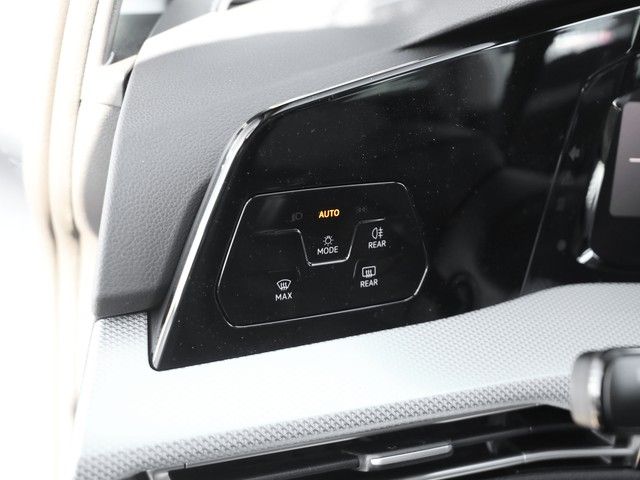 Volkswagen Golf - Bild 16
