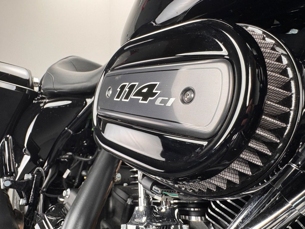 Fahrzeugabbildung Harley-Davidson ROAD KING SPECIAL *NEUWERTIG *138 KM