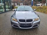BMW 318i Touring Pano Comfort 8-fach - BMW 3er Reihe aus 2012: Kombi